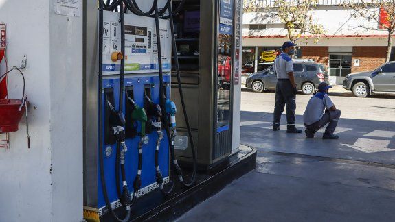 Sin nafta en varias estaciones de servicio por los cortes de ruta
