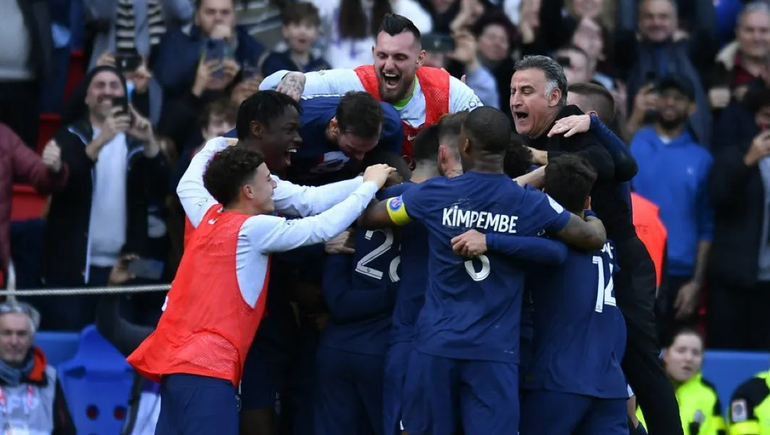 El golazo sobre la hora de Messi para el triunfo del PSG