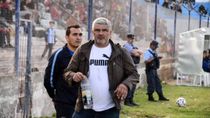 Rogger Morales jugó y dirigió a varios equipos de la zona. Allí conoció al juez que ahora llora.