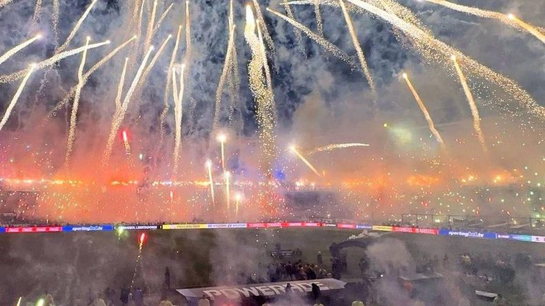 Racing sancionado: la fuerte multa que le aplicaron por el recibimiento con fuegos artificiales ante Flamengo | LMCipolletti.com Racing sancionado: la fuerte multa que le aplicaron por el recibimiento con fuegos artificiales ante Flamengo