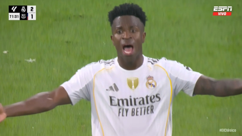 El ataque de furia de Vinicius al ser reemplazado en el clásico contra el Barcelona | LMCipolletti.com El ataque de furia de Vinicius al ser reemplazado en el clásico contra el Barcelona