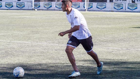Nelson Seguel, que en el último partido ingresó en los minutos decisivos para aguantar el 3 a 0, será titular en la ida contra Juventud Antoniana.
