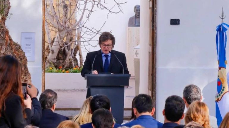 Detienen a un hombre armado cerca de un acto de Javier Milei