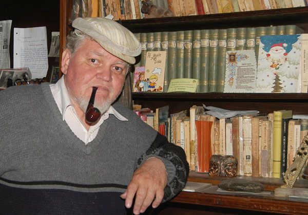 El escritor Pérez Bambill publicó su tercera novela