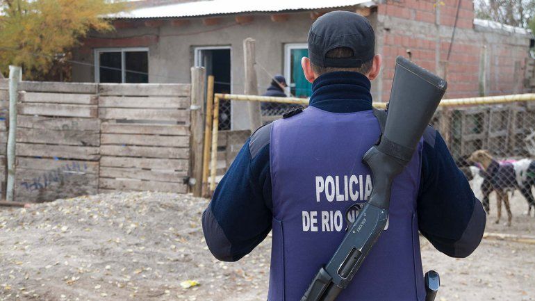 Castigan al policía que le rompió la boca a un preso