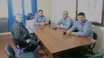 Los jefes policiales de la zona del Alto Valle, destacaron el gesto de los dos retirados. Se lo transmitieron en una reunión que mantuvieron con López.&nbsp;