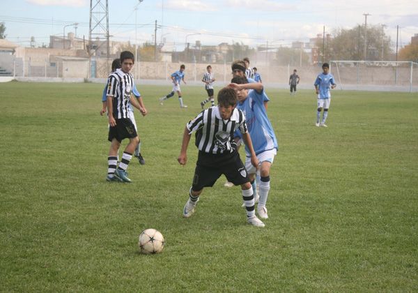 Duras sanciones del Tribunal de Penas de la Liga Deportiva Confluencia