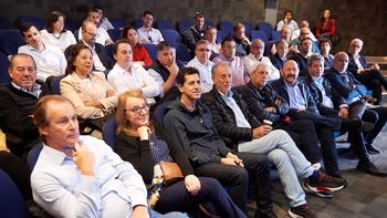 Carreras se interiorizó en la gestión hídrica de Israel. Carreras se interiorizó en la gestión hídrica de Israel.