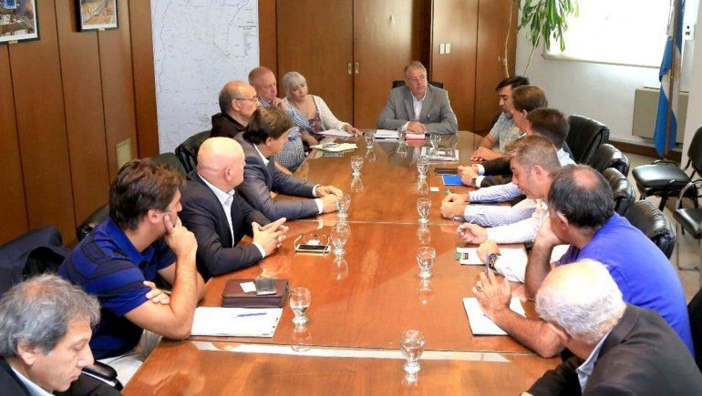 Buscan en Río Negro potenciar el ferrocarril