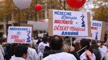 huelga de medicos en francia: no atenderan hasta el 2 de enero