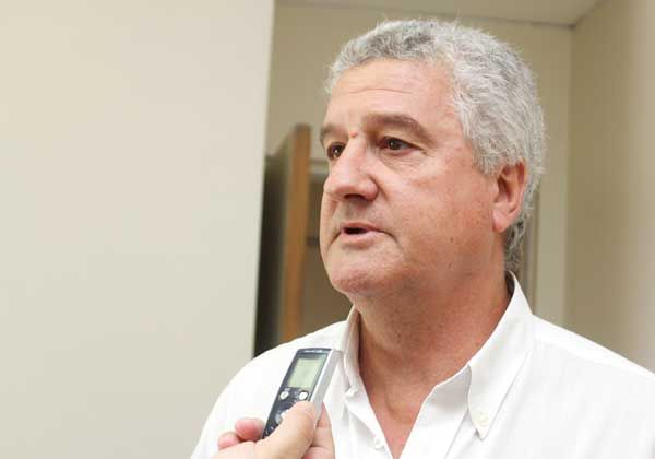 Baratti solicitará a De Vido fondos para obra pluvial