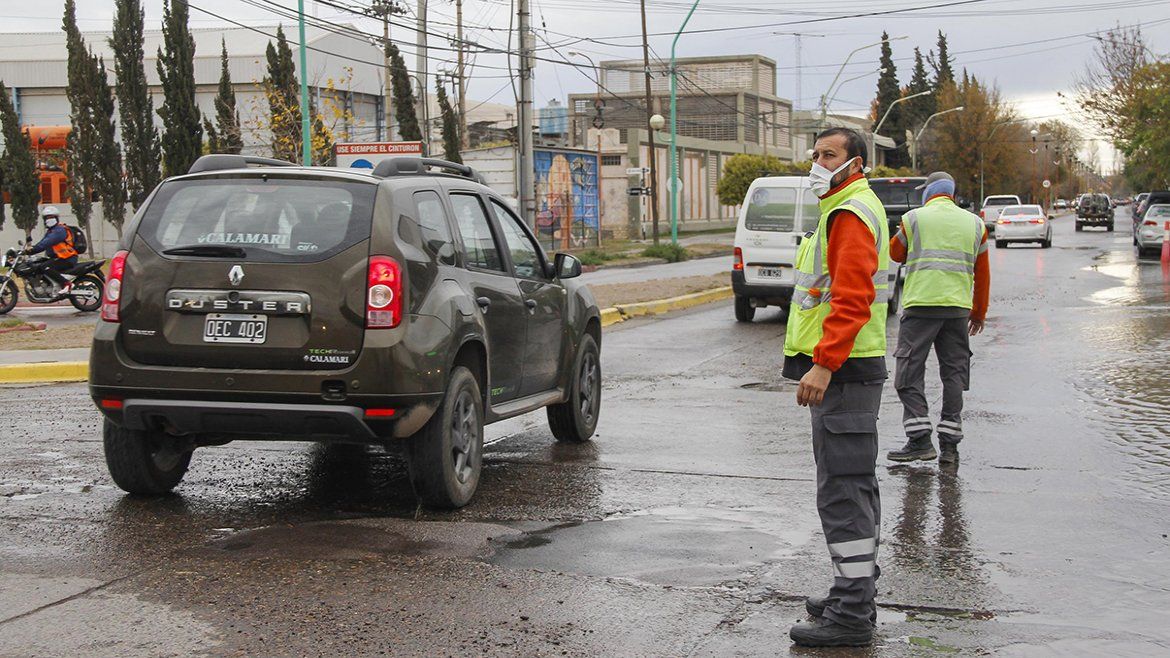 El corte parcial de tránsito comenzó este lunes 1 de junio y se extenderá hasta el martes 2. Foto: Archivo. | LMCipolletti.com El corte parcial de tránsito comenzó este lunes 1 de junio y se extenderá hasta el martes 2. Foto: Archivo.