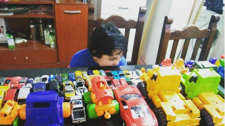 Un Día del Niño muy especial: trabajadores de Cliba sorprendieron a Donatto con un camión de juguete