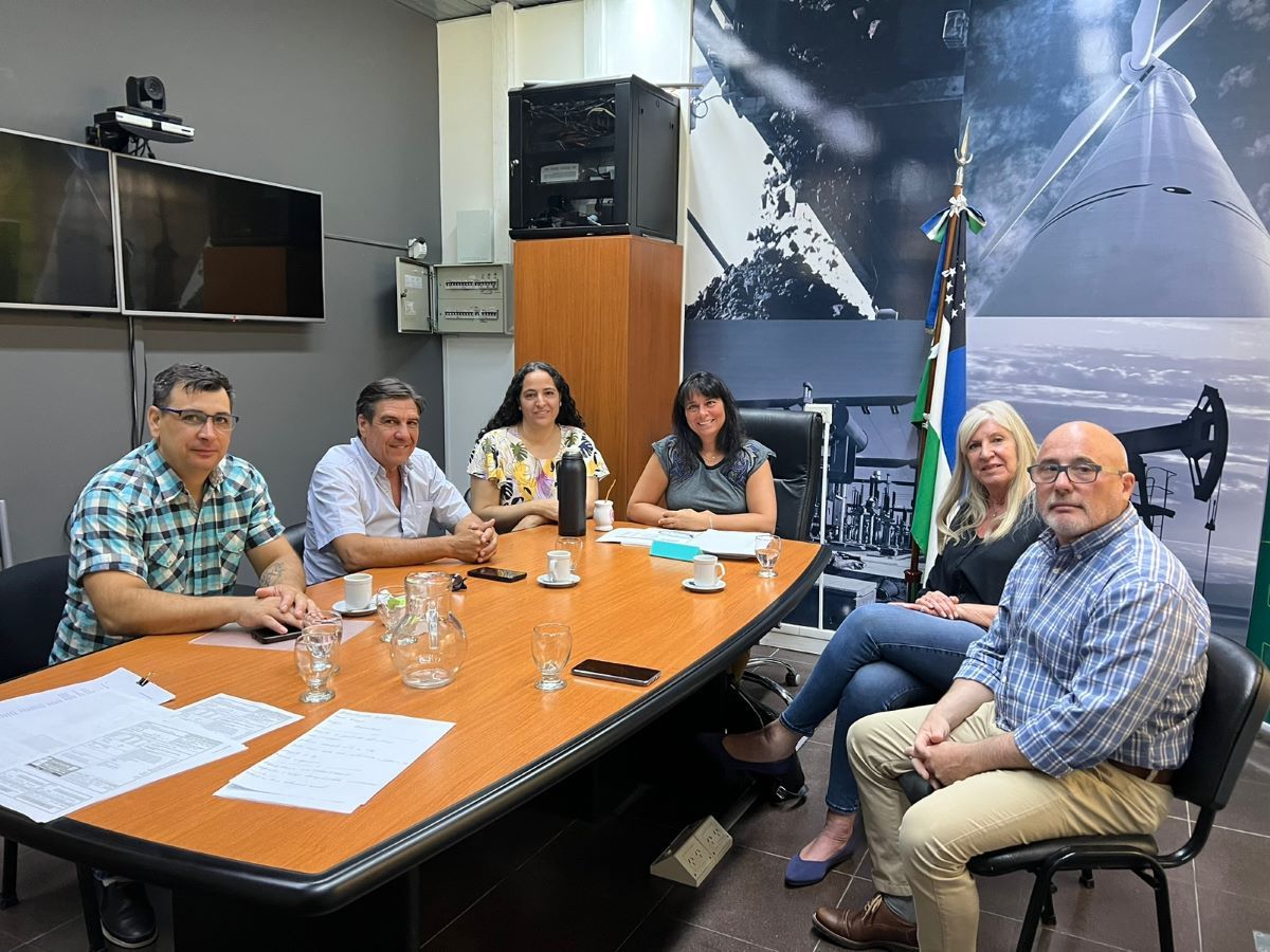 Pymes insisten en la eliminación de la potencia instalada de electricidad