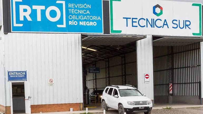 La Revisión Técnica Obligatoria en Cipolletti se realiza en la Ruta 151, camino a Cinco Saltos. La Revisión Técnica Obligatoria en Cipolletti se realiza en la Ruta 151, camino a Cinco Saltos.