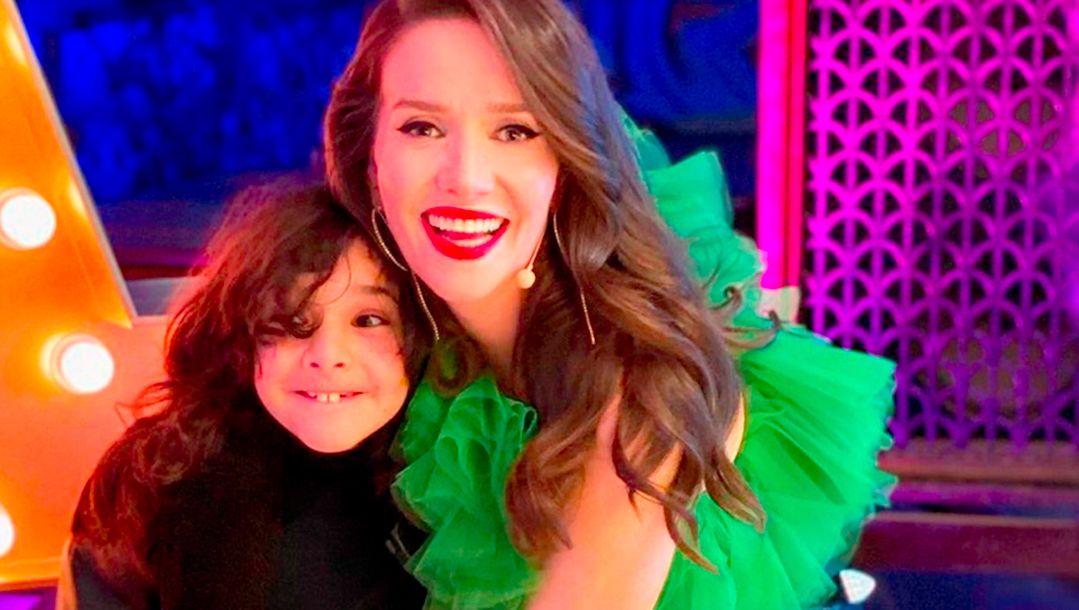 Natalia Oreiro y Atahualpa