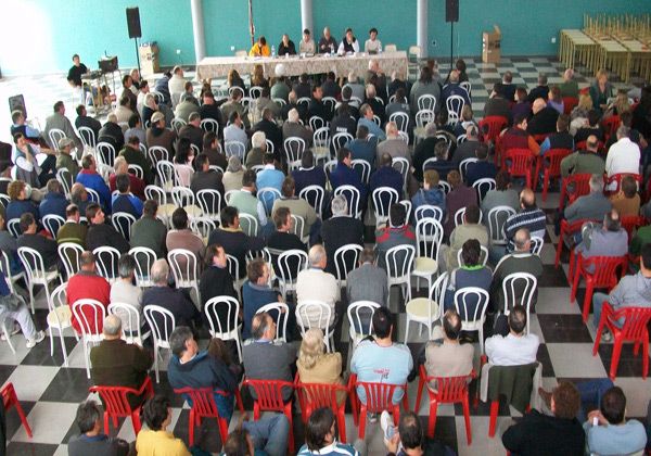 Confirman presencia de funcionarios en asamblea de productores