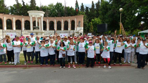 Los abuelos coparon las calles cipoleñas en el comienzo de las Olimpiadas de la Tercera Edad