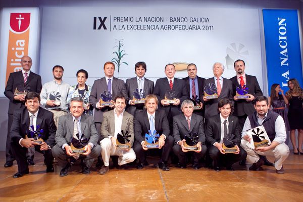 Se entregaron los premios a la “Excelencia Agropecuaria 2011”
