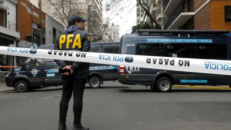 Policía mató a un motochorro tras robarle la camioneta a diplomático turco