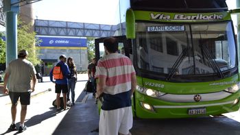 La terminal de ómnibus de Cipolletti ya comienza a registrar mayor movimiento previo al inicio formar del verano y las fiestas de fin de año. La terminal de ómnibus de Cipolletti ya comienza a registrar mayor movimiento previo al inicio formar del verano y las fiestas de fin de año.