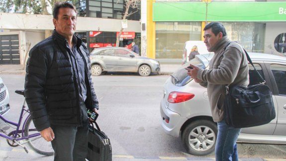 El dueño del Hotel Patagonia, Juan Carmelo DAmato, dice que cada vez tiene menos clientela a causa de las protestas de los trabajadores municipales.