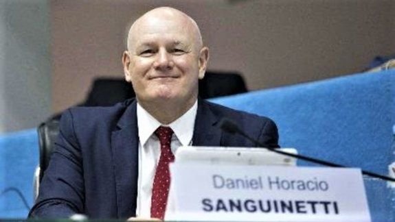 Carreras eligió a Sanguinetti como Secretario General