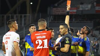 Marcelo Saracchi fue expulsado en Boca durante los primeros minutos.