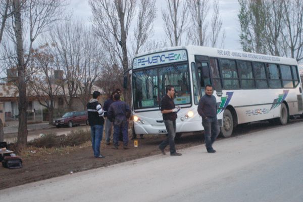 Balearon a un colectivero en el barrio Anai Mapu