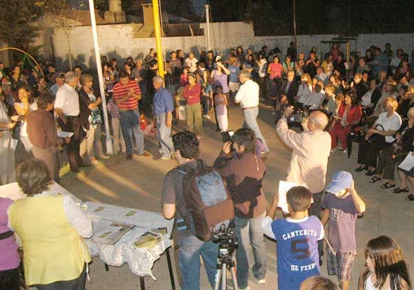 Emotivo acto por los 100 años de Ferri