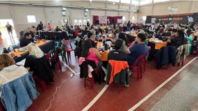 El gremio Unter suspendió un paro docente a la espera de la paritaria de este viernes. | LMCipolletti.com El gremio Unter suspendió un paro docente a la espera de la paritaria de este viernes.