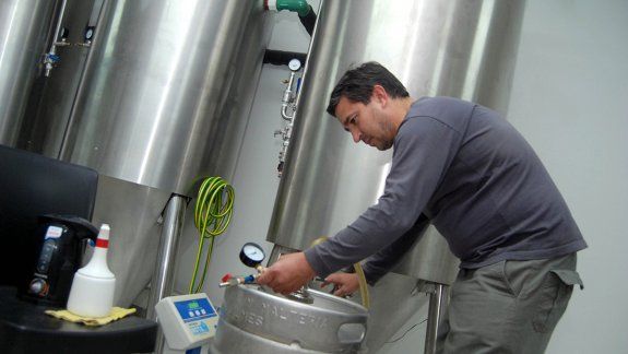 Nación ayudará a cervecerías y fábricas de chocolate