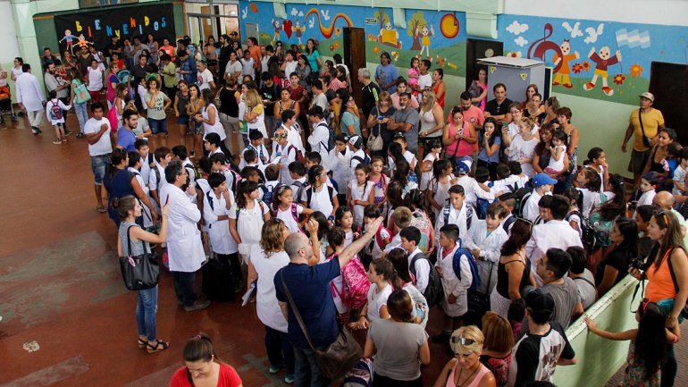 Educación postergó el inicio de clases por un paro docente
