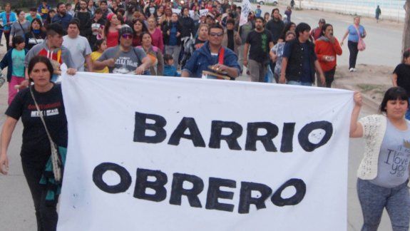 Los vecinos harán el martes una nueva movilización a la Municipalidad.