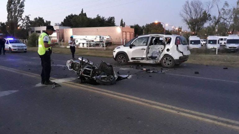 Un motociclista herido tras violento choque sobre la Ruta 22