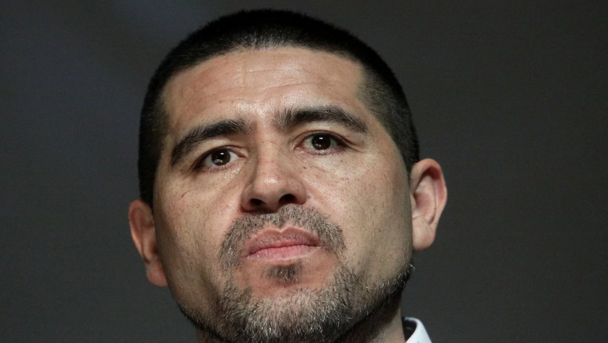 Riquelme pronosticó un claro triunfo suyo y le pidió a la jueza que deje votar a los socios de Boca.