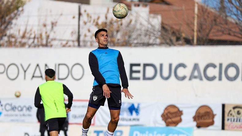 Stancato es pieza clave para Cravero en la mitad de la cancha de Cipo. 
