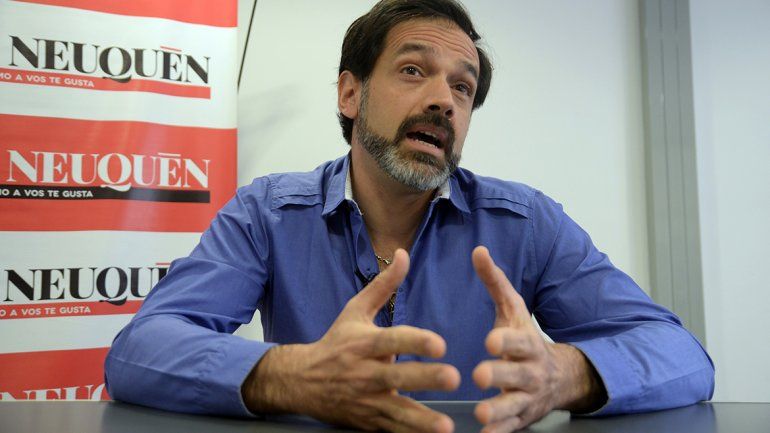 El ginecólogo acusado de impedir un aborto cambió de abogado y pidió prórroga