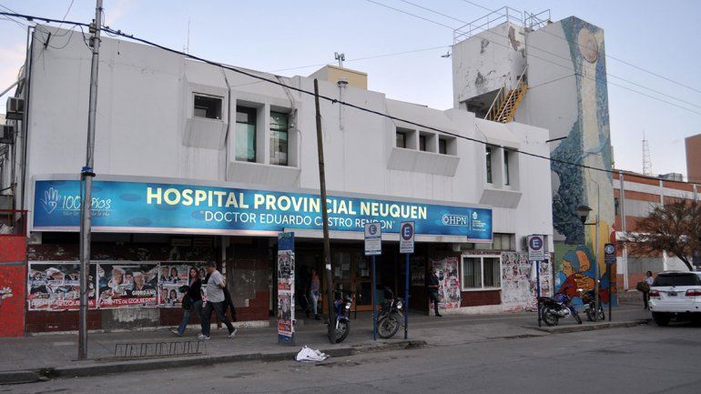 Encontraron un bebé abandonado adentro de una caja en Neuquén