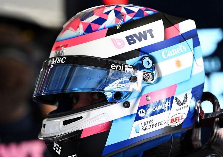 Colapinto en problemas: hizo un trompo, se pegó contra el muro y quedó último en la clasificación de Silverstone