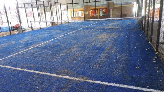 Una cancha de Pádel vacía. ¿Vuelve la acción?