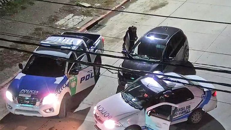 Atropelló a su ex porque lo vio con su nueva novia