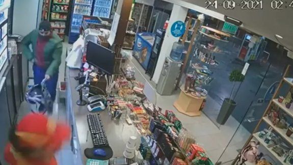 Intentó asaltar una estación de servicio y quedó todo grabado
