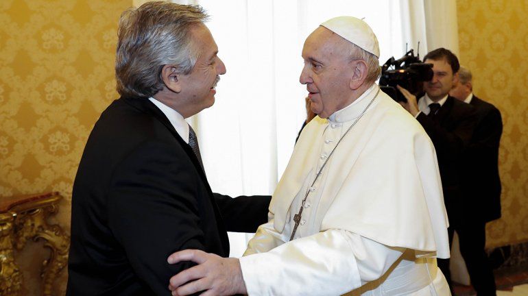 Alberto Fernández y el papa Francisco en el Vaticano.