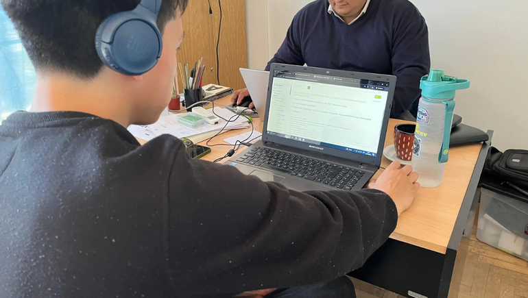 El IPAP abrió preinscripciones para estudiar a distancia.