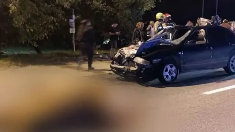 El auto en el que viajaba la docente que murió a raíz del accidente