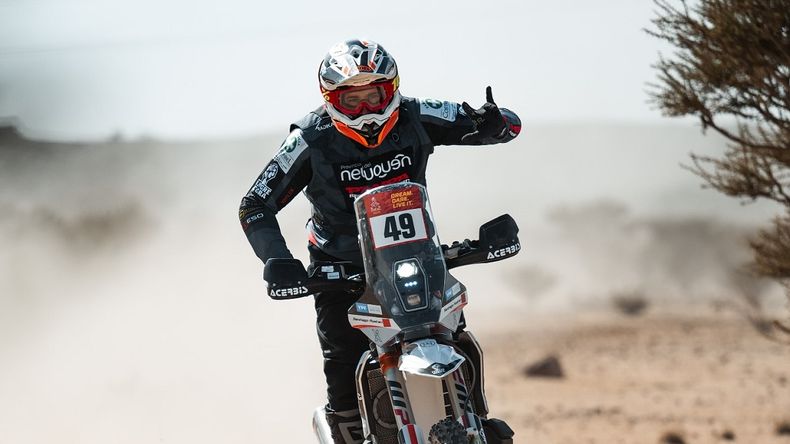 Santiago Rostan puso primera en el Dakar 2025 y se emocionó tras el prólogo