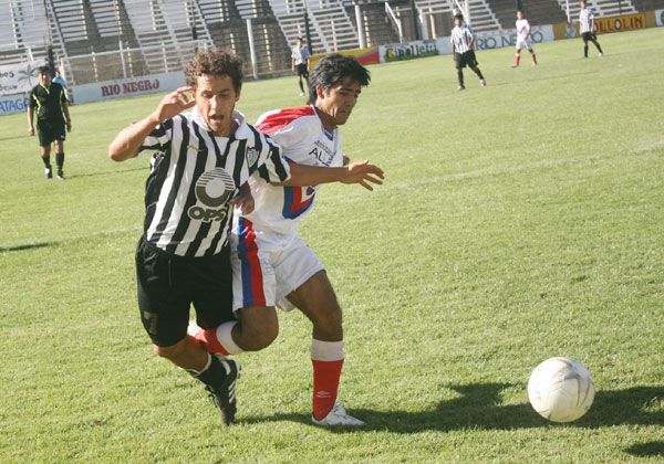 Tarde de enojos en la Liga Confluencia