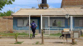 vio a una nena sola, la llevo a la policia y se armo un gran lio