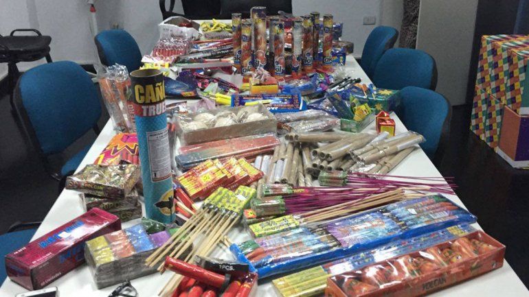 Secuestraron 80 kilos de pirotecnia en Neuquén procedente de Cipolletti